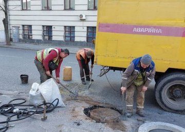 В Харькове устранили 75 аварий на водоводах В Харькове устранили 75 аварий на водоводах
