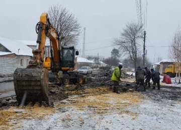 В Харькове устранили более 20 аварий на водоводах В Харькове устранили более 20 аварий на водоводах