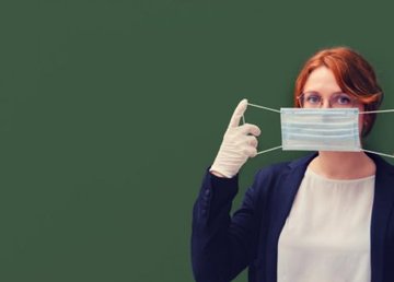 В Харькове вакцинировалось более 20% работников образования