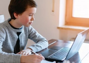 В харьковских школах вводится дистанционный режим обучения В харьковских школах вводится дистанционный режим обучения