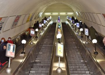 В харьковском метро проверяют работу эскалаторов