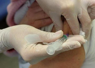 В Харьковской области прививки от COVID-19 получили более 15 тысяч человек