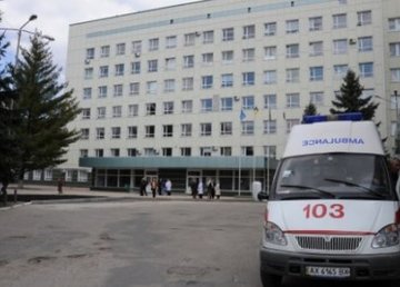 В харьковскую больницу неотложной помощи доставили раненых, в метро передали детское питание В харьковскую больницу неотложной помощи доставили раненых, в метро передали детское питание