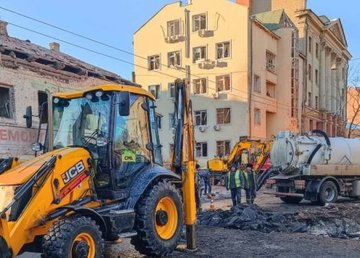 В Холодногорском районе устраняют аварию после ракетного удара В Холодногорском районе устраняют аварию после ракетного удара