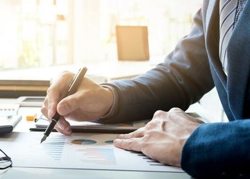 В июне работающие пенсионеры получат пересчитанные пенсии В июне работающие пенсионеры получат пересчитанные пенсии