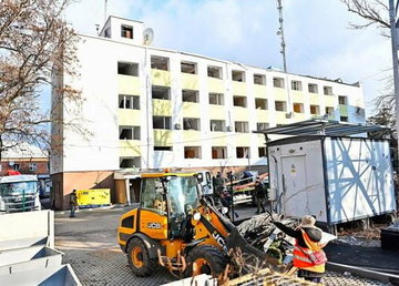 «В Ізюмі усі профільні та комунальні служби працюють над ліквідацією наслідків ворожого удару», – Олег Синєгубов