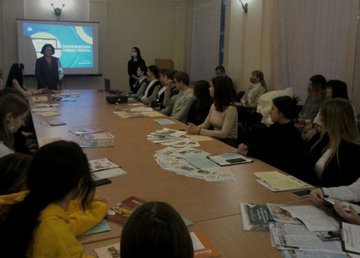 В Каразинской медиашколе прошло занятие для начинающих журналистов 