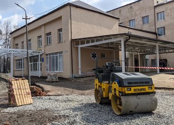 В Красноградской больнице завершают капитальный ремонт приемного отделения В Красноградской больнице завершают капитальный ремонт приемного отделения