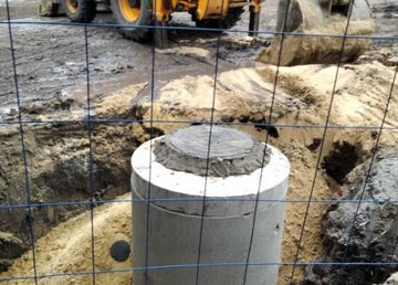 В Московском районе перекладывают сети водоснабжения