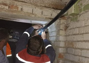 В Новобаварском районе готовят внутридомовые коммуникации к зиме  В Новобаварском районе готовят внутридомовые коммуникации к зиме