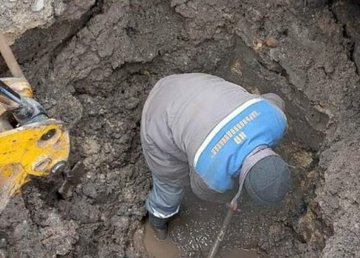 В Новобаварском районе оперативно устраняют аварии В Новобаварском районе оперативно устраняют аварии