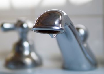 В Новобаварском районе проведут ремонтные работы на водоводе В Новобаварском районе проведут ремонтные работы на водоводе