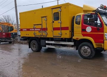 В Новобаварском районе ремонтируют сети водоснабжения  В Новобаварском районе ремонтируют сети водоснабжения