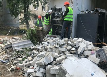 В Пятихатках энергетики снабдили светом все заселенные дома В Пятихатках энергетики снабдили светом все заселенные дома