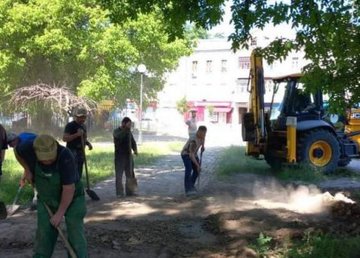 В Салтовском районе ремонтируют сети холодного водоснабжения 