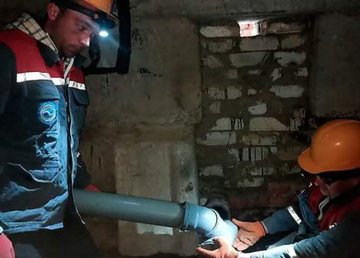 В Шевченковском районе восстанавливают внутридомовые коммуникации В Шевченковском районе восстанавливают внутридомовые коммуникации