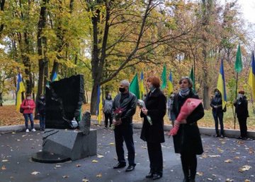 В Слободском районе почтили память ликвидаторов аварии на ЧАЭС В Слободском районе почтили память ликвидаторов аварии на ЧАЭС