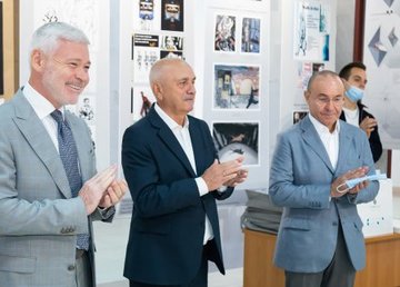 В университете городского хозяйства открыли галерею для студенческих проектов  В университете городского хозяйства открыли галерею для студенческих проектов