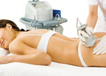 Вакуумно-роликовый массаж: процедура, которая создает красивое тело