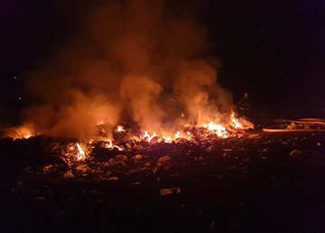 Валковский район: спасатели ликвидировали пожар на полигоне твердых бытовых отходов