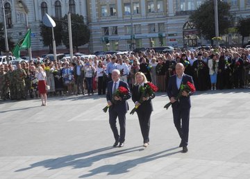 Вернем в Украину мир - и реализуем все амбициозные планы по развитию государства. Александр Скакун Вернем в Украину мир - и реализуем все амбициозные планы по развитию государства. Александр Скакун