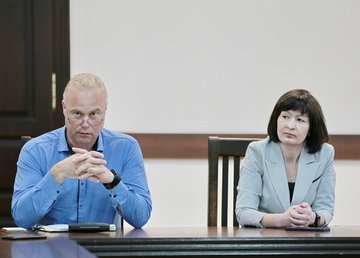 Віта Ковальська провела нараду з редакторами регіональних друкованих медіа Віта Ковальська провела нараду з редакторами регіональних друкованих медіа