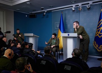 Владимир Зеленский: Если мир не поможет Украине остановить Россию сейчас, она пойдет «до Берлинской стены»