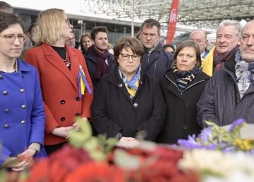 Во французском городе Лилль прошли акции в поддержку Украины Во французском городе Лилль прошли акции в поддержку Украины