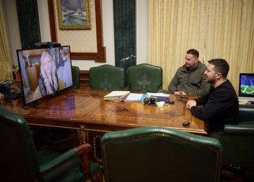 Володимир Зеленський поспілкувався з відомою акторкою Кетрін Винник, яка стала амбасадором United24