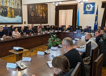 Волонтери Харківщини спільно з ХОВА обговорили розподіл гуманітарної допомоги в регіоні