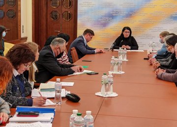 Вопрос с задержкой выплаты заработной платы для работников театров будет решен в ближайшее время Вопрос с задержкой выплаты заработной платы для работников театров будет решен в ближайшее время