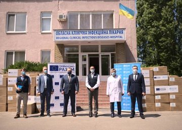 ВОЗ передала харьковской инфекционке современное оборудование ВОЗ передала харьковской инфекционке современное оборудование