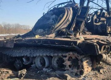 ВСУ в Харьковской области уничтожили большую колонну вражеской техники и живой силы