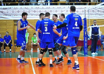 "Юракадемия" добилась победы в Полтаве