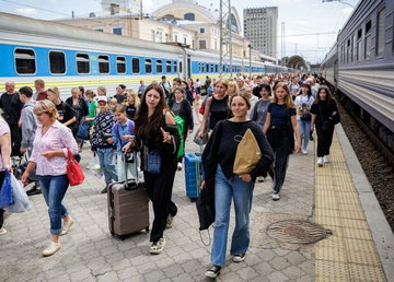 За ініціативи ХОВА на відпочинок до табору «Артек» вирушили 179 дітей Харківщини