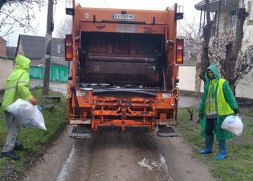 За неделю из Харькова вывезли более 58 тысяч кубометров отходов За неделю из Харькова вывезли более 58 тысяч кубометров отходов