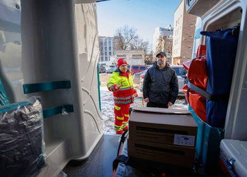 За сприяння Фундації Олени Зеленської Харківщина отримала сім нових карет швидкої допомоги