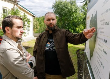 Заместитель руководителя ОП Украины Кирилл Тимошенко и начальник ХОВА Олег Синегубов посетили поселок Рогань Заместитель руководителя ОП Украины Кирилл Тимошенко и начальник ХОВА Олег Синегубов посетили поселок Рогань