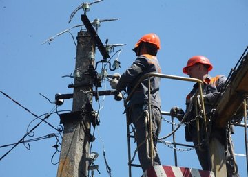 Завершуються роботи з відновлення електропостачання села Руська Лозова – Олег Синєгубов