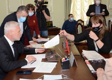 Жилищные вопросы и помощь на лечение – Игорь Терехов встретился с харьковчанами