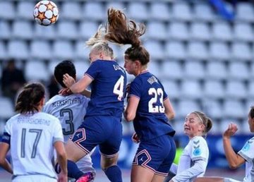 "Жилстрой-1" потерпел сокрушительное поражение от "ПСЖ" "Жилстрой-1" потерпел сокрушительное поражение от "ПСЖ"