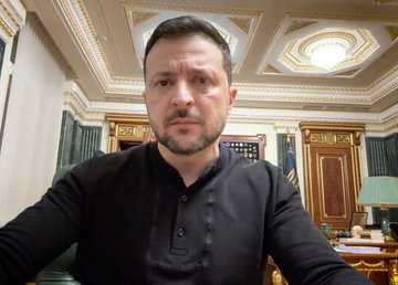 Значення дронів має стати таким, щоб усе більше й більше унеможливлювати російські штурми – звернення Президента