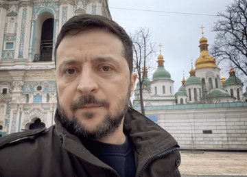 Звернення Володимира Зеленського з нагоди Дня Соборності України Звернення Володимира Зеленського з нагоди Дня Соборності України