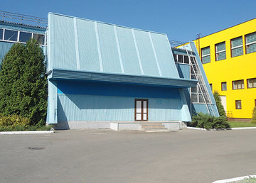 Центр здоровья спорта и отдыха НфаУ - фасад Центр здоровья спорта и отдыха НфаУ - фасад