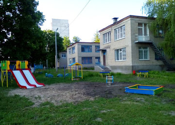 Детский сад № 303 (ясли-сад) - фасад Детский сад № 303 (ясли-сад) - фасад