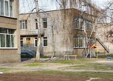 Детский сад № 353 (ясли-сад) комбинированного типа - фасад Детский сад № 353 (ясли-сад) комбинированного типа - фасад