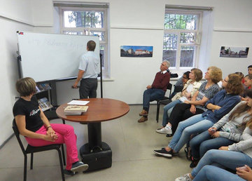 Дом Нюрнберга, Культурно-просветительский центр, Германско-украинская ассоциация - фасад