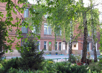Харьковский частный лицей Профессионал - фасад Харьковский частный лицей Профессионал - фасад