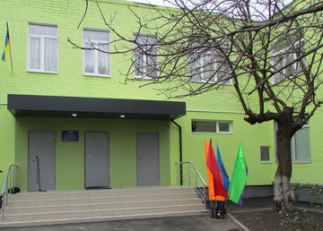 Комплексная детско-юношеская спортивная школа №6 - фасад