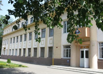 Лицей №112 - фасад Лицей №112 - фасад